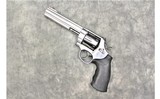 Smith & Wesson ~ 629-6 "Classic" ~ .44 magnum - 2 of 3