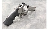 Smith & Wesson ~ 627-5 ~ .357 magnum - 5 of 5