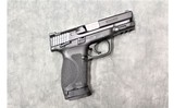 Smith & Wesson ~ M&P9 2.0 ~ 9mm - 1 of 3