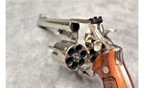 Smith & Wesson ~ 29-2 ~ .44 Magnum - 3 of 5