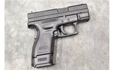 Springfield Armory ~ XD-40 Sub-Compact ~ .40 S&W - 1 of 4