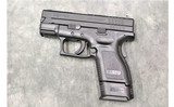 Springfield Armory ~ XD-40 Sub-Compact ~ .40 S&W - 2 of 4