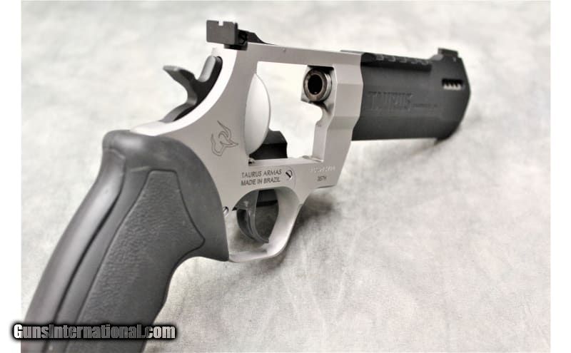 Taurus ~ Raging Hunter ~ .357 Magnum