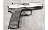 Heckler & Koch ~ USP 45 Two-Tone ~ .45 ACP - 1 of 4