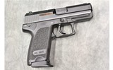 Heckler & Koch ~ USP Compact ~ .40S&W - 1 of 2