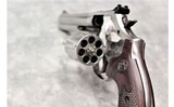 Smith & Wesson ~ 686-6 Plus Deluxe ~ .357 Magnum - 4 of 6