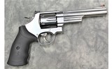 Smith & Wesson ~ 629-6 ~ .44 Magnum - 1 of 4