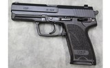 Heckler & Koch ~ USP ~ .40 S&W - 2 of 6