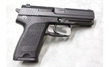 Heckler & Koch ~ USP ~ .40 S&W - 5 of 6