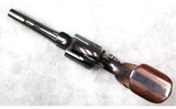 Smith & Wesson ~ 10-5 ~ .38 S&W Special - 3 of 10