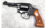 Smith & Wesson ~ 10-5 ~ .38 S&W Special - 2 of 10