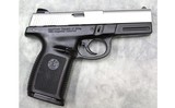 Smith & Wesson ~ SW40VE ~ .40S&W - 1 of 6