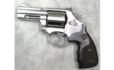 Smith & Wesson ~ 686-6 "3-5-7" Plus Deluxe ~ .357 Magnum - 2 of 4