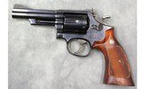Smith & Wesson ~ 19-5 ~ .357 Magnum - 2 of 5