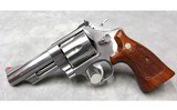 Smith & Wesson ~ 629-1 ~ .44 Magnum - 5 of 6