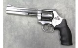 Smith & Wesson ~ 686-6 ~ .357 Magnum - 2 of 4