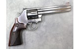 Smith & Wesson ~ 686-6 Deluxe ~ .357 Magnum