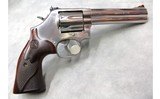 Smith & Wesson ~ 686-6 Deluxe ~ .357 Magnum - 4 of 5
