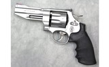 Smith & Wesson ~ 627-5 Pro Series ~ .357 Magnum - 2 of 5