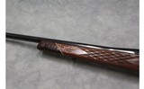 Weatherby Mark V ~.300 Weatherby Magnum~ - 3 of 13