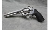 Smith & Wesson 686-6 ~.357 Magnum~ - 1 of 3