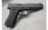 Glock 34 ~9mm Luger~ - 2 of 4