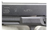 Glock 19 ~9mm Luger~ - 4 of 4