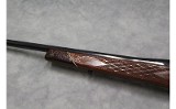 Weatherby Mark V ~.300 Weatherby Magnum~ - 2 of 12