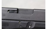 Glock 22 ~.40 S&W~ - 2 of 3
