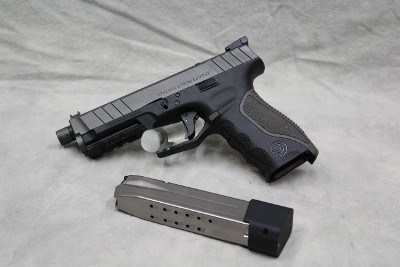 Stoeger STR-9S Combat ~9mm Luger~ - Image 1 of 3