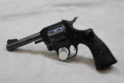 H&R 929 ~.22 Long Rifle~