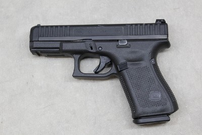 Glock 44 ~.22 long Rifle~