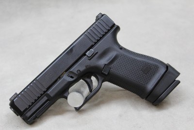Glock 23 Gen 5 ~.40 S&W~