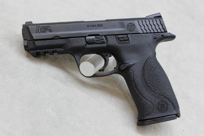 Smith & Wesson M&P 40 ~.40 S&W~