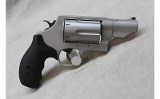 Smith & Wesson Governor ~.45 Colt/.410 Gauge~ - 2 of 3