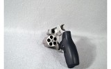 Smith & Wesson ~ 637-2 ~ .38 SPL + P - 3 of 6