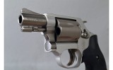 Smith & Wesson ~ 637-2 ~ .38 SPL + P - 4 of 6