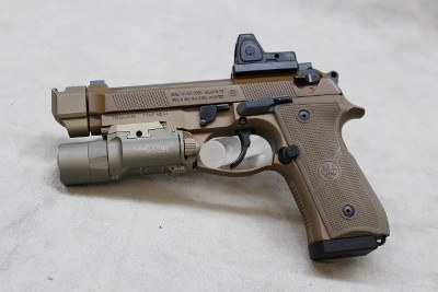 Beretta M9A4 ~9mm Luger~