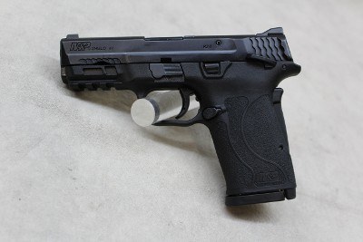 Smith & Wesson M&P Shield EZ ~9mm Luger~