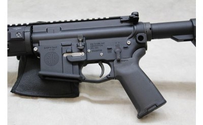 Sig Sauer SIG516 ~ 5.56 NATO ~ - Image 3 of 8