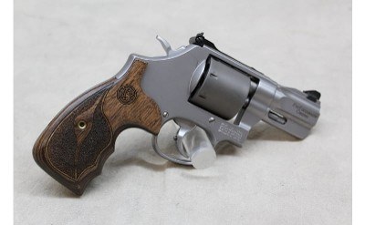 Smith & Wesson 986 ~ 9mm Luger ~ - Image 2 of 2