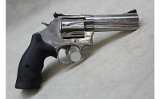 Smith & Wesson 686-6 ~.357 Magnum~ - 3 of 4