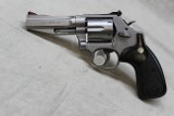 Smith & Wesson 686-6 ~.357 Magnum~ - 1 of 4