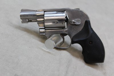 Smith & Wesson 649-2 ~.38 S&W Special~ - Image 1 of 3