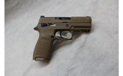 Sig Sauer M18 ~9mm Luger~ - Image 2 of 4