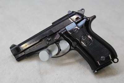 Beretta 84BB ~ 9mm Short ~ - Image 1 of 2