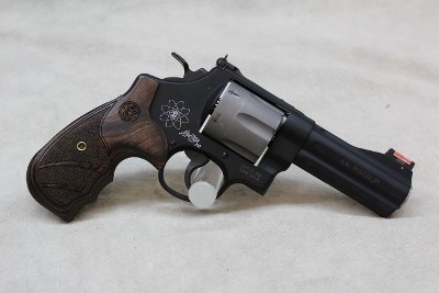Smith & Wesson 329PD ~ .44 Magnum ~ - Image 1 of 2