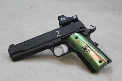 Sig Sauer 1911 Z ~ .45 Auto ~ - Image 1 of 2