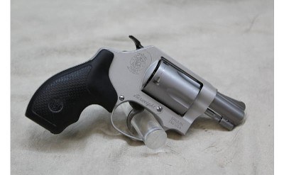 Smith & Wesson 637-2 ~ .38 SPL ~ - Image 2 of 3