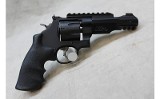 Smith & Wesson M&P R8 PC ~.357 Magnum~ - 2 of 3